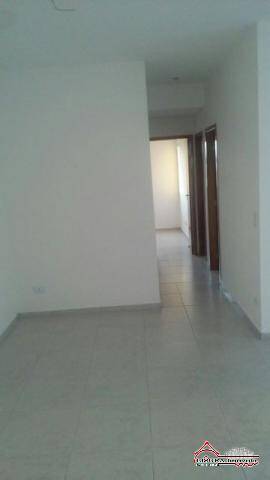 Apartamento à venda com 3 quartos, 80m² - Foto 3