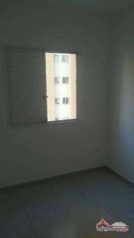 Apartamento à venda com 3 quartos, 80m² - Foto 6