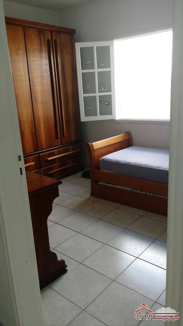 Casa à venda com 3 quartos, 1m² - Foto 4